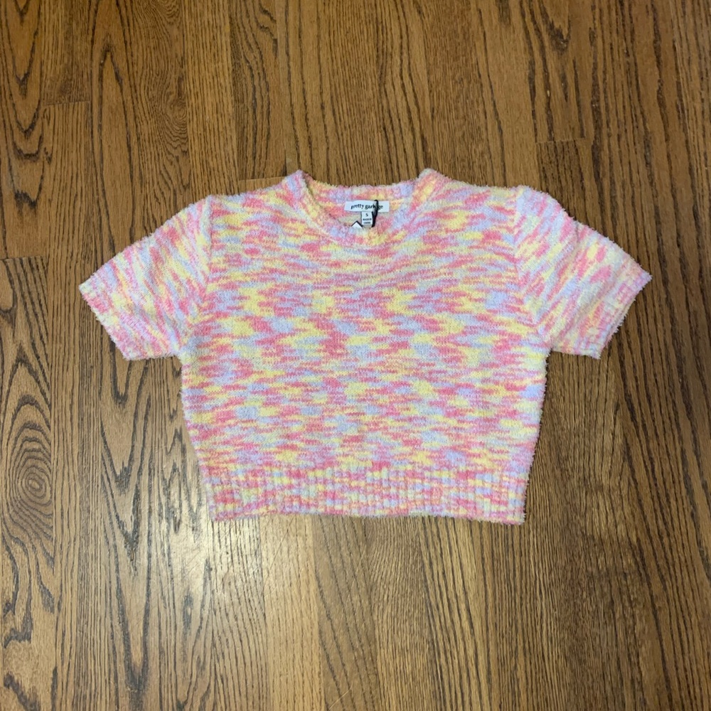 pretty garage crop sweater